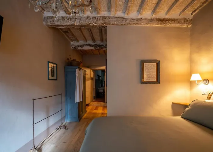 L'imbrunire Nocleg ze śniadaniem 3*